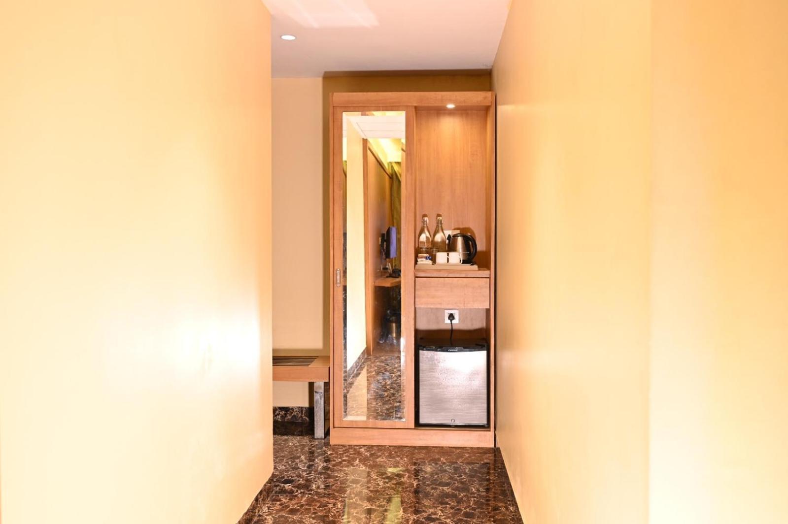 The Fern Residency Kolkata Hotel Exterior foto