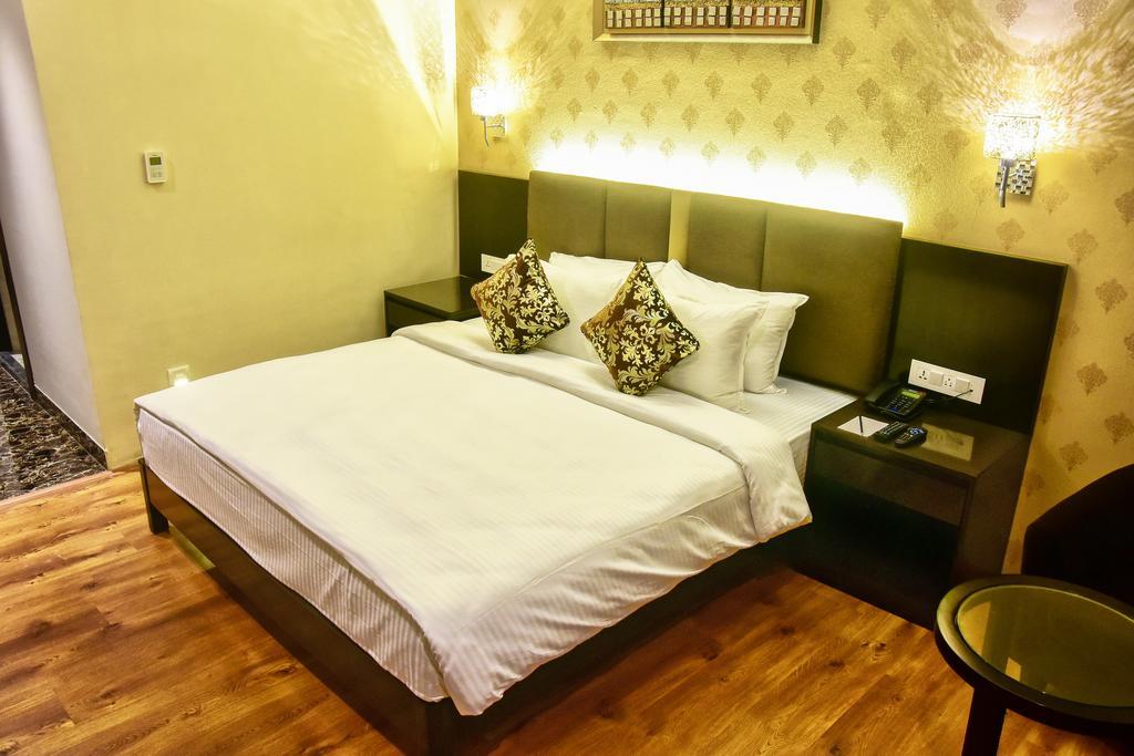 The Fern Residency Kolkata Hotel Exterior foto