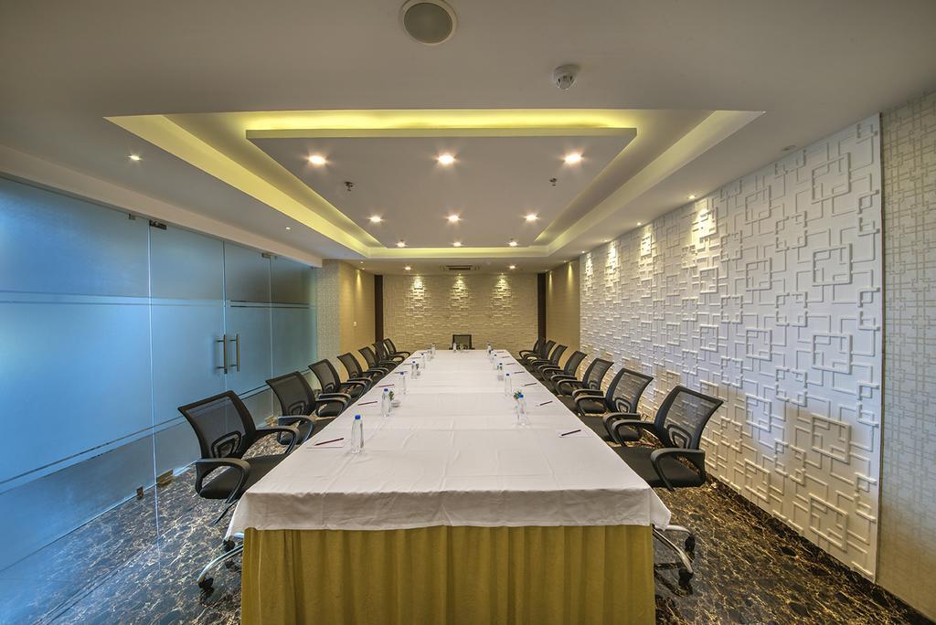 The Fern Residency Kolkata Hotel Exterior foto